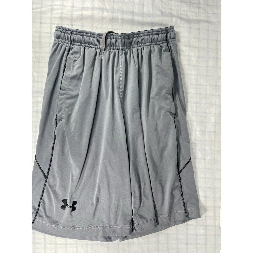Under Armour Men’s Gray Athletic Basketball Training Shorts Size Small Loose Fit